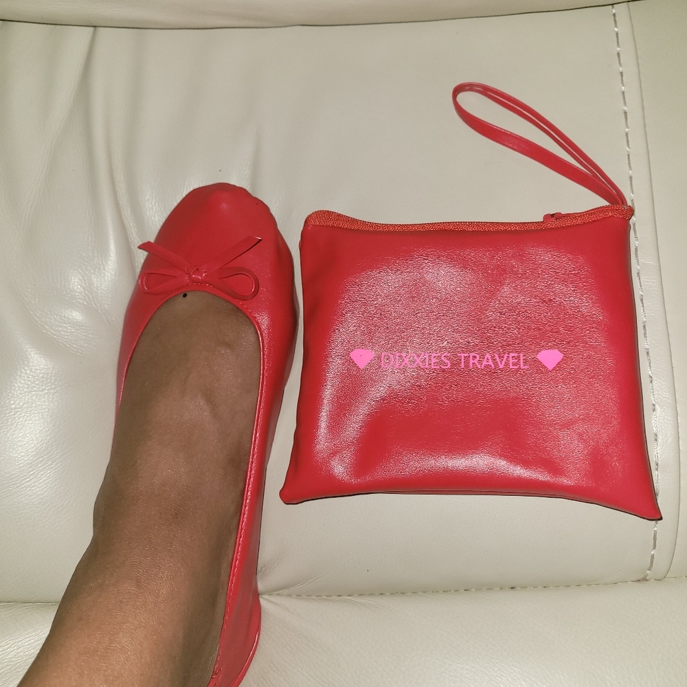 Foldable flat shoe